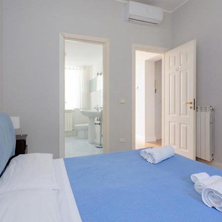 B&B Villa Etelka Aci Castello Buitenkant foto