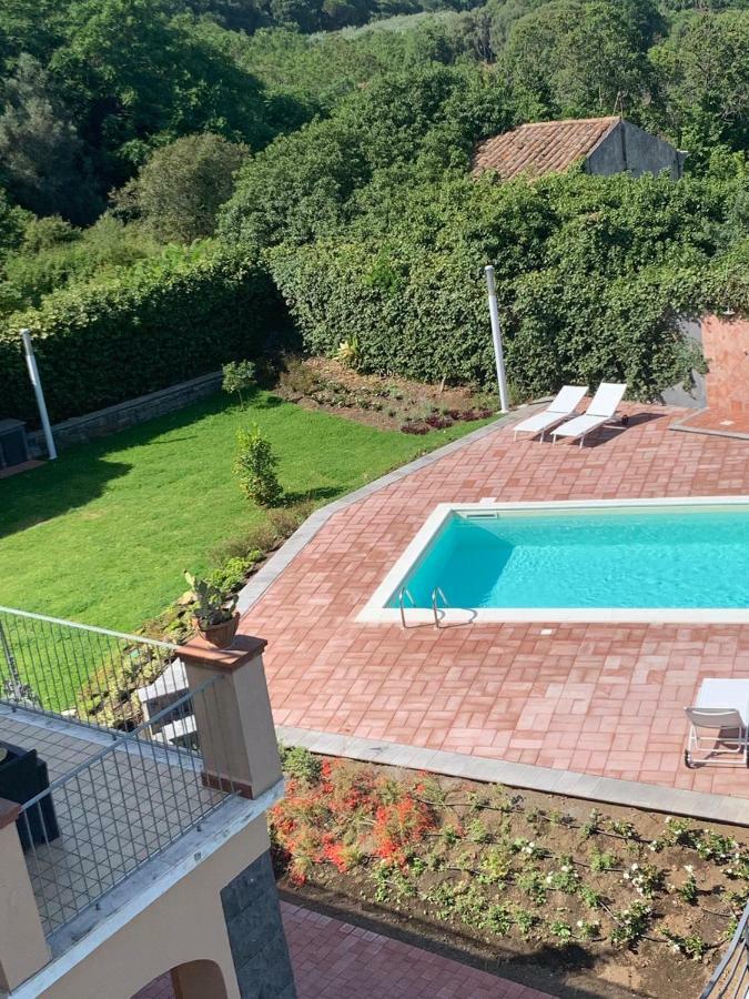 B&B Villa Etelka Aci Castello Buitenkant foto